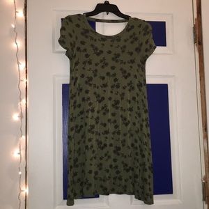 Green and black t shirt dress